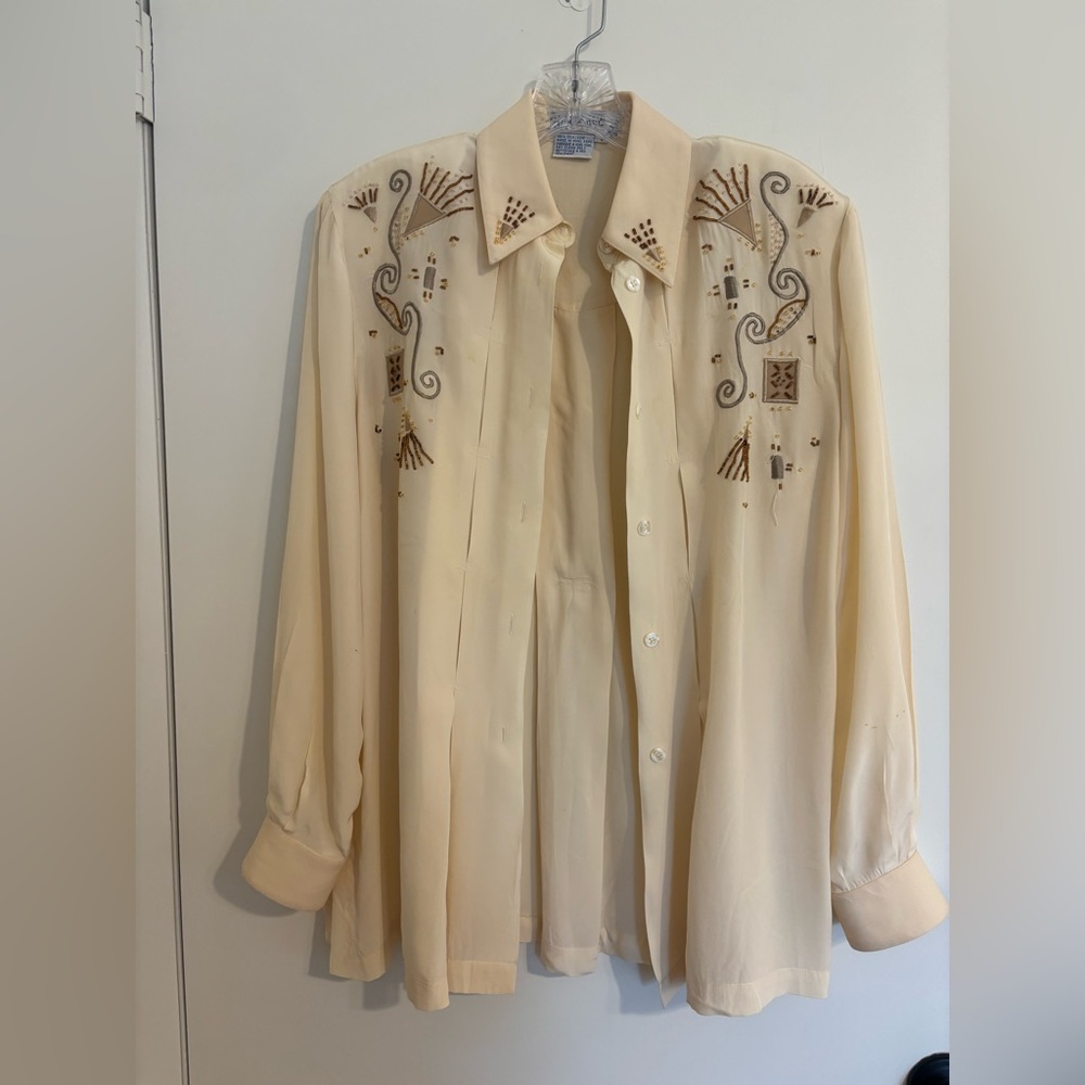 Vintage 80’s Cream Embroidered and beaded 100% silk Long-Sleeve Button-Down